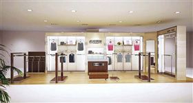 名鹰畅销百货展-镇江八佰伴名鹰专柜